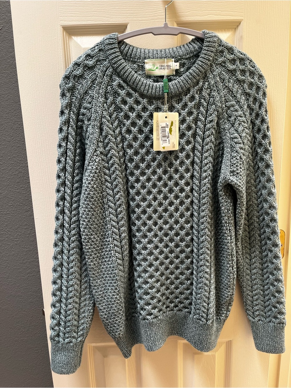 NWT! 🆕 Original Aran Company - Women’s Chunky Cable Knit Sweater - Aqua Blue